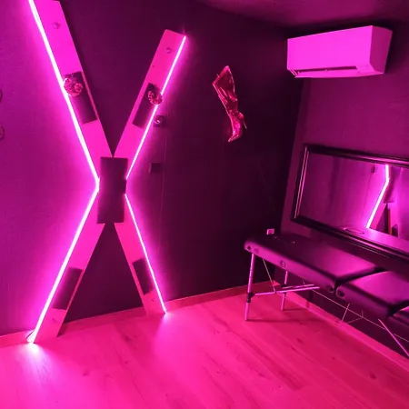 Maison Dco Pop Et Chaleureuse Avec Spa, Sauna * كاليه