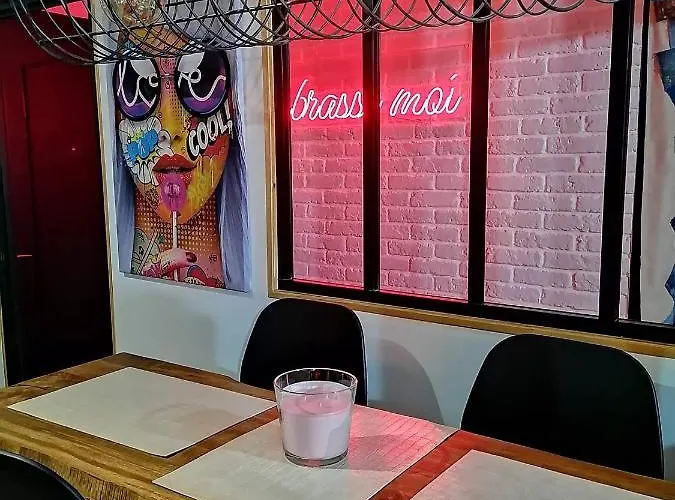 Tatil Evi Maison Dco Pop Et Chaleureuse Avec Spa, Sauna Calais