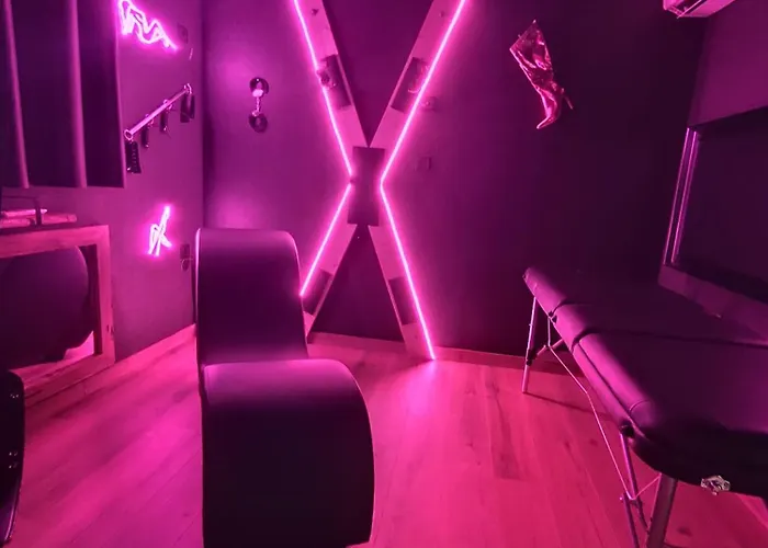 Maison Dco Pop Et Chaleureuse Avec Spa, Sauna Calais